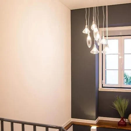 Bica Flh Гостевой дом Лиссабон