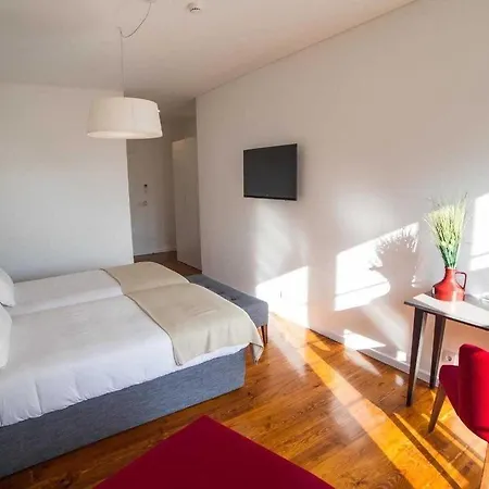 Casa de hóspedes Bica Flh 4*