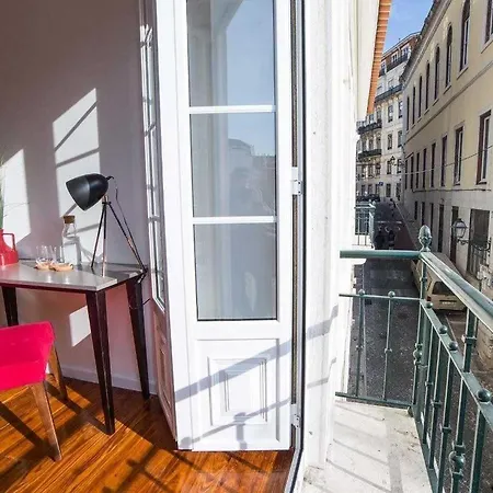 Casa de hóspedes Bica Flh 4*